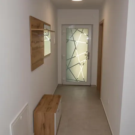 Apartma Tobi דירה