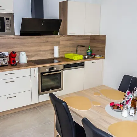 Apartma Tobi Διαμέρισμα *